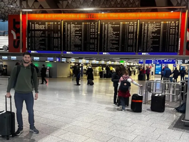 WhatsApp-Image-2025-03-14-at-10.10.33-768x1024